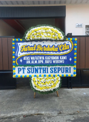 Papan Bunga Duka di Sidenreng Rappang