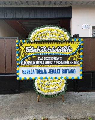 Papan Bunga Duka di Sidenreng Rappang
